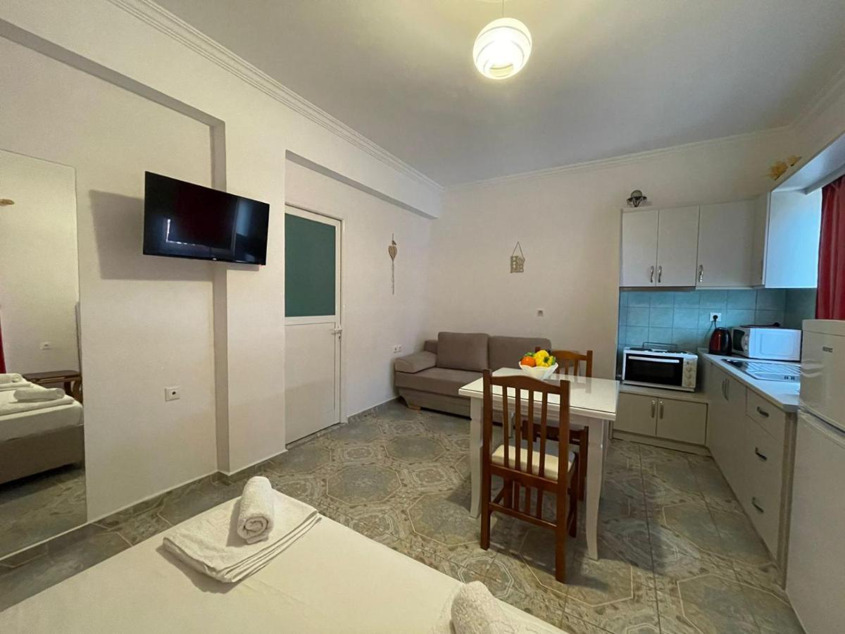 Levend Apartments Ksamil Bagian luar foto