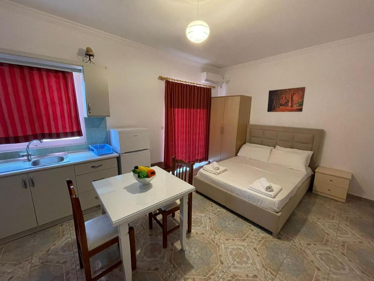 Levend Apartments Ksamil Bagian luar foto